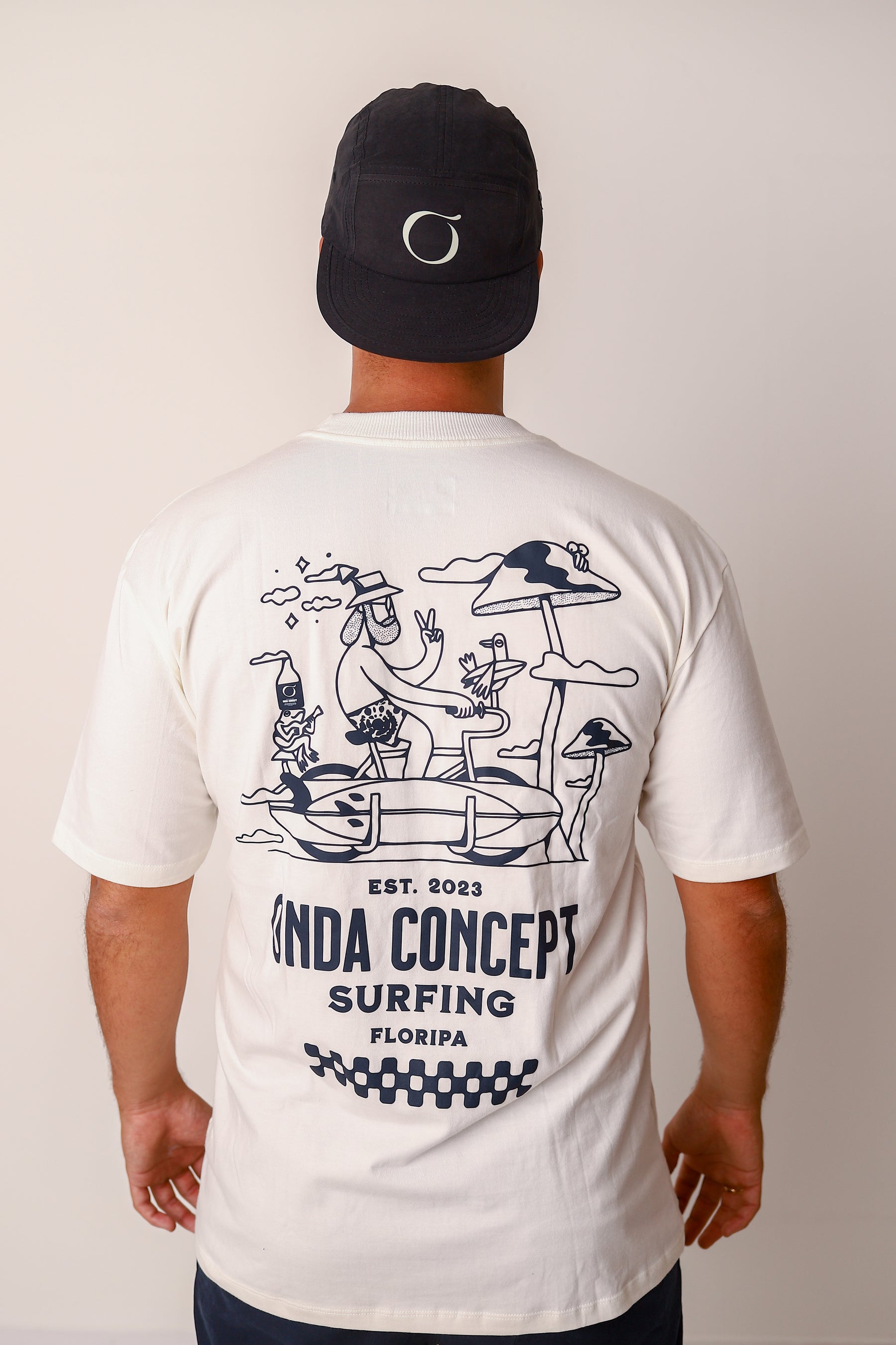 Camiseta Cottonflex Off white com Azul marinho manga curta - Life Style