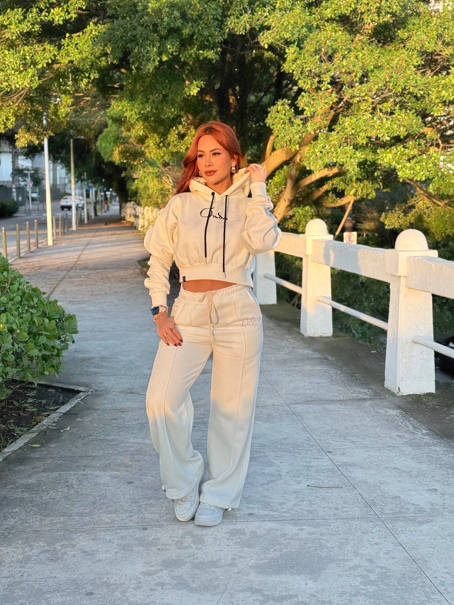 Molecropped Off white - Onça