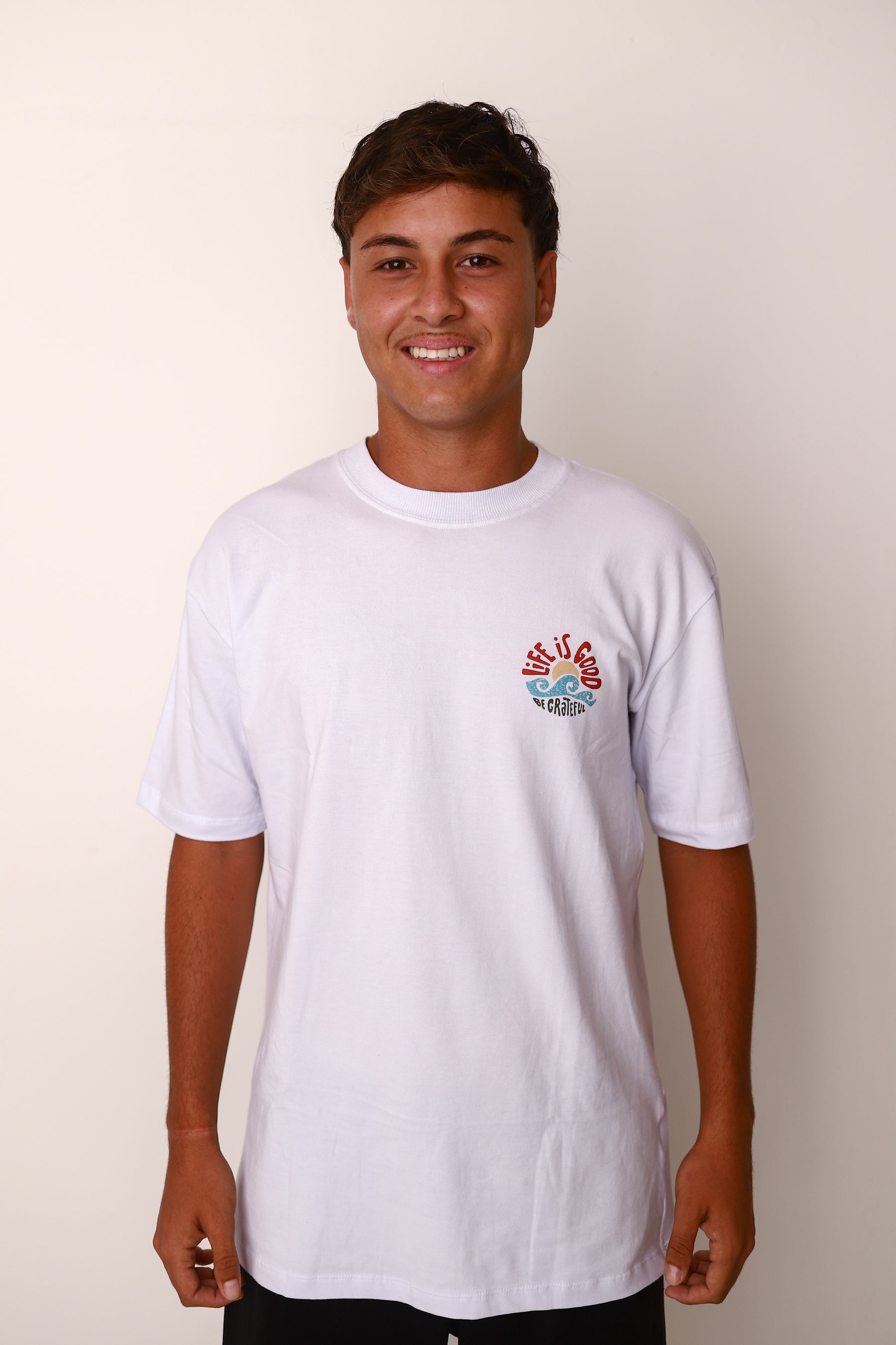 Camiseta Cottonflex manga curta branca  - Life is good